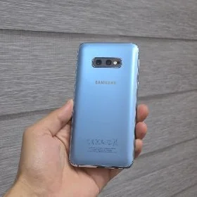 Samsung S10e. 8/128. wetnam