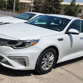 Kia Optima 2019