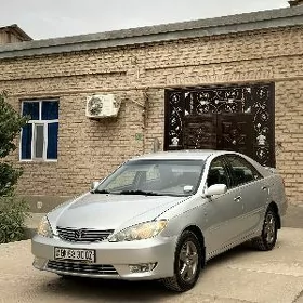 Toyota Camry 2005
