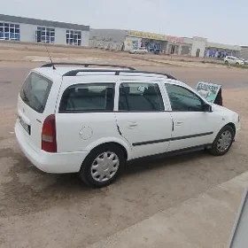Opel Astra 2000