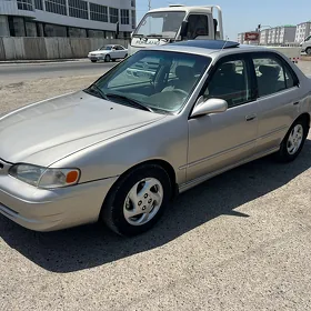 Toyota Corolla 2000