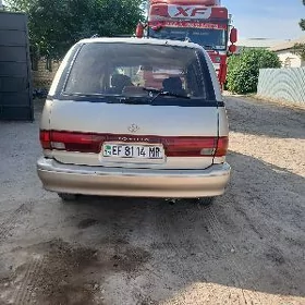 Toyota Previa 1996
