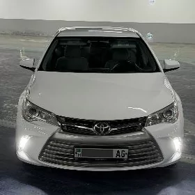 Toyota Camry 2016