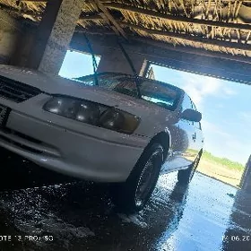 Toyota Camry 1998