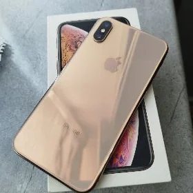 iPhone XS