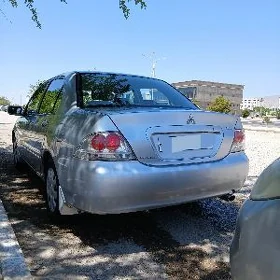 Mitsubishi Lancer 2004