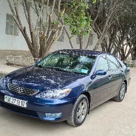 Toyota Camry 2005