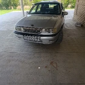 Opel Vectra 1992