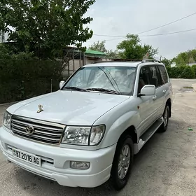 Toyota Land Cruiser 2004