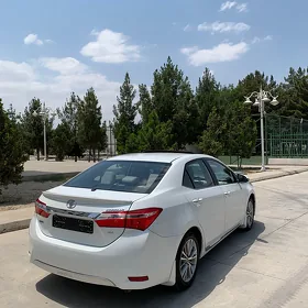 Toyota Corolla 2015