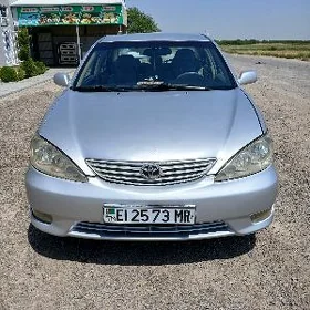 Toyota Camry 2004