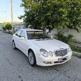 Mercedes-Benz E350 2006
