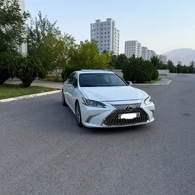 Lexus ES 350 2020