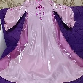 Платье