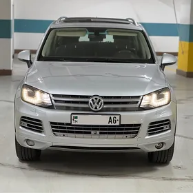 Volkswagen Touareg 2011