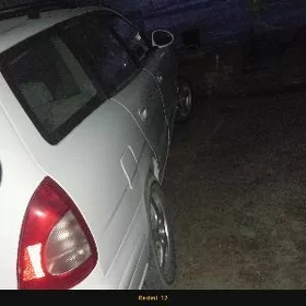 Daewoo Nubira 2001