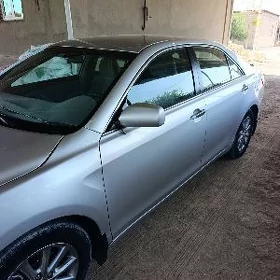 Toyota Camry 2011