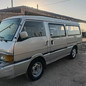 Toyota Hiace 1998
