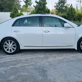 Toyota Avalon 2008