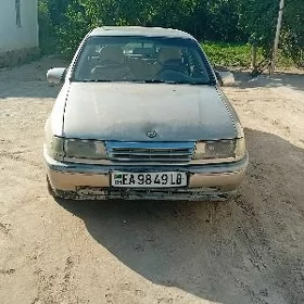 Opel Vectra 1992