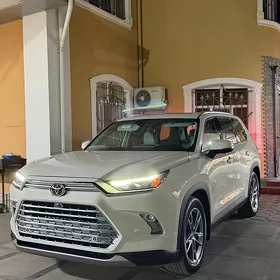 Toyota Grand Highlander 2025