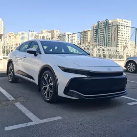 Toyota Crown 2023