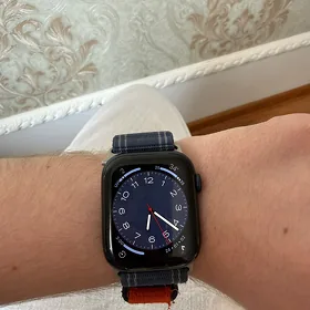 Apple Watch 8/45