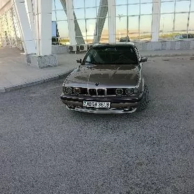 BMW 525 1989