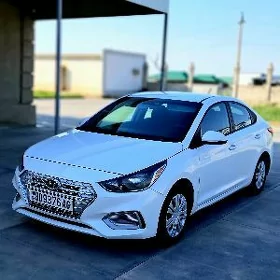 Hyundai Accent 2022