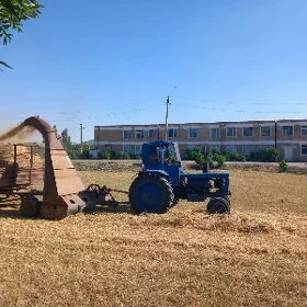 MTZ T-28 2000