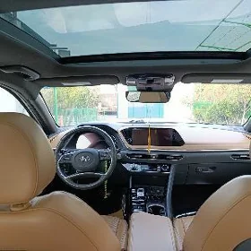 Hyundai Sonata 2021