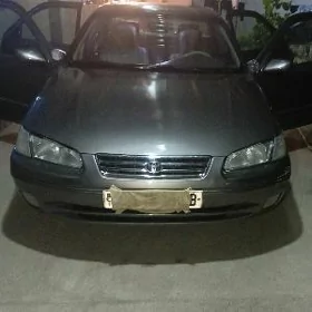 Toyota Camry 1998