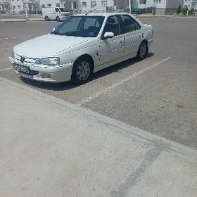 Peugeot 405 2009