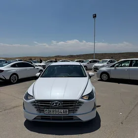 Hyundai Sonata Hybrid 2020