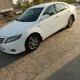 Toyota Camry 2010