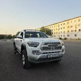Toyota Tacoma 2019