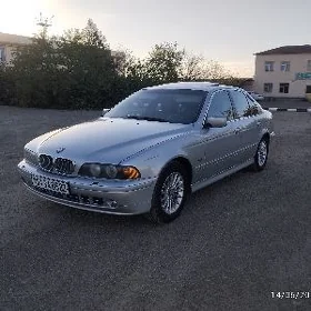 BMW E39 2000