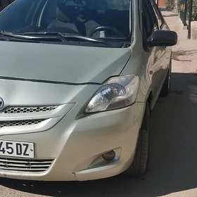 Toyota Yaris 2006