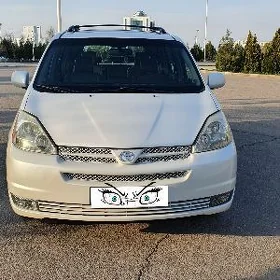 Toyota Sienna 2004