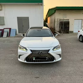 Lexus ES 350 2020