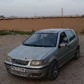 Volkswagen Polo 2001