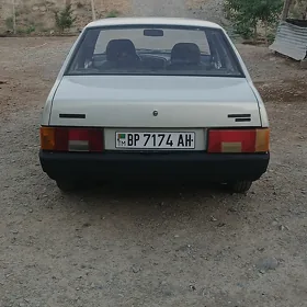 Lada 21099 2000