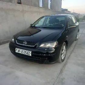 Opel Astra 2003