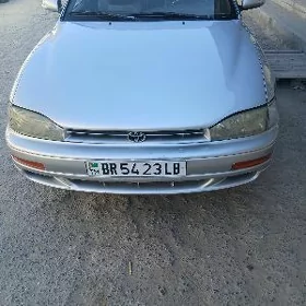 Toyota Camry 1992