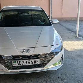 Hyundai Elantra 2020