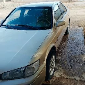 Toyota Camry 1999