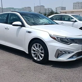 Kia Optima 2019