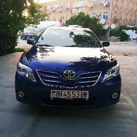 Toyota Camry 2011
