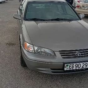 Toyota Camry 1997