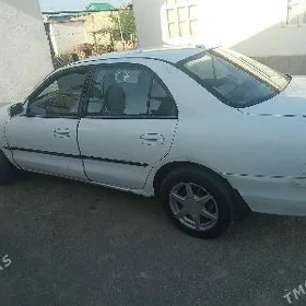 Mitsubishi Galant 1993
